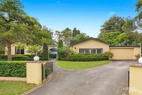 5 Dela Cl, St Ives Chase, NSW 2075