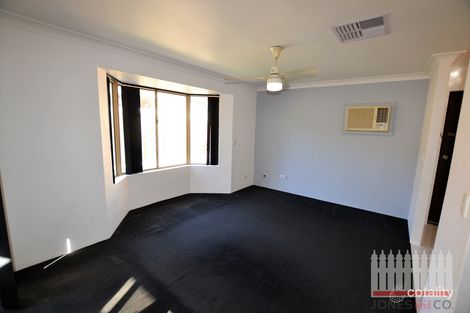 Property photo of 14 Harcourt Place Bellevue WA 6056