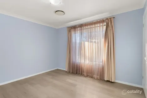 Property photo of 5 Weis Crescent Middle Ridge QLD 4350
