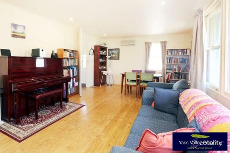 Property photo of 6 Townsend Place Yass NSW 2582