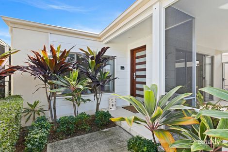 224/299 Napper Rd, Arundel, QLD 4214