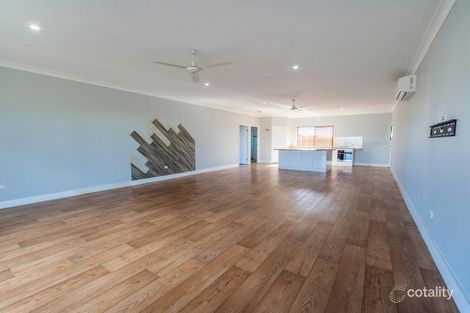 Property photo of 2 Eungella Court Branyan QLD 4670
