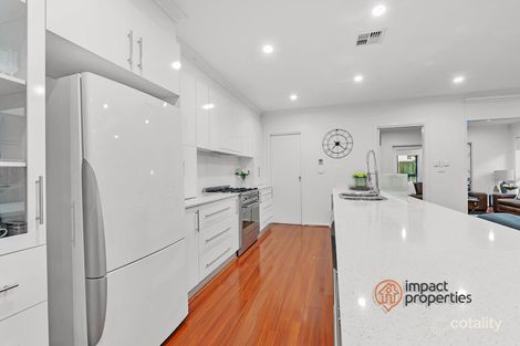 Property photo of 31 Hibberd Crescent Forde ACT 2914