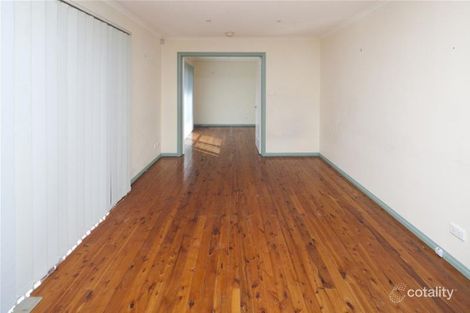 Property photo of 20 Edward Freeth Drive Endeavour Hills VIC 3802