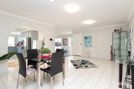 Property photo of 7 Eltham Place Sandstone Point QLD 4511