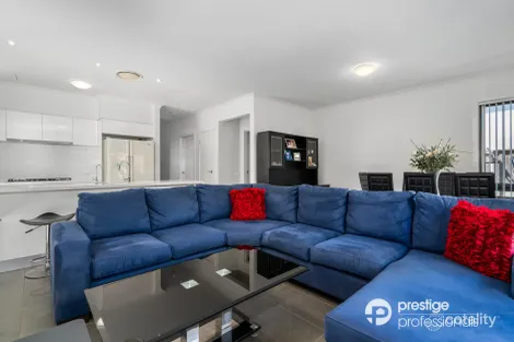 Property photo of 4 Bartholomew Circuit Moorebank NSW 2170