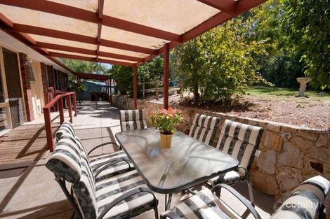 15 Nicolle Dr, Coromandel Valley, SA 5051