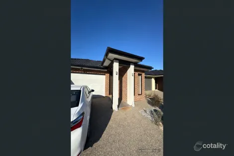 21 Delhi Gr, Rockbank, VIC 3335