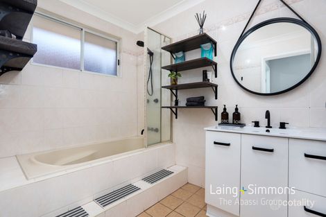 Property photo of 27 Gatehouse Circuit Werrington Downs NSW 2747
