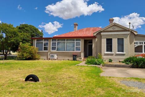 Property photo of 2/2 Spring Street Young NSW 2594