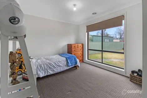 Property photo of 7 Stirbeck Street Holbrook NSW 2644