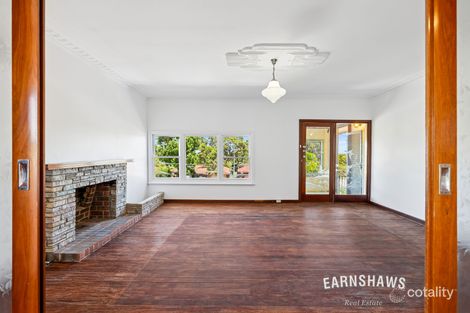 19 Stuart St, Greenmount, WA 6056