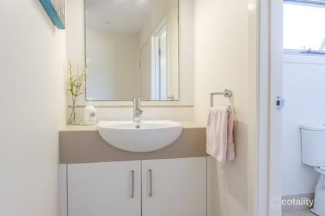 Property photo of 2/1 Gara Court Ocean Shores NSW 2483