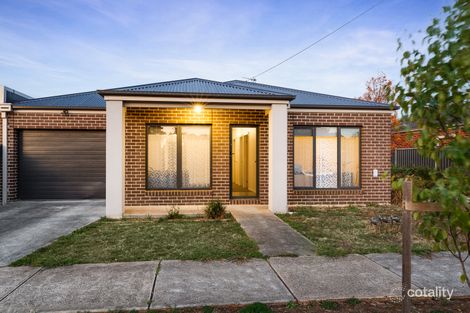 1/68 Wattle Ave, Wendouree, VIC 3355