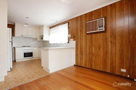 Property photo of 9 Newbury Street Deer Park VIC 3023