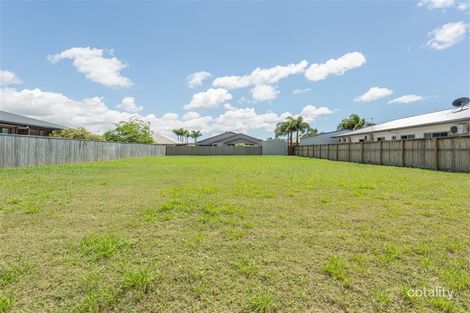 10 Benarid Dr, Ooralea, QLD 4740