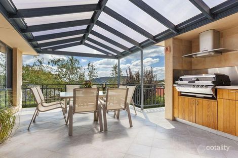 Property photo of 5 Lobelia Close Jerrabomberra NSW 2619