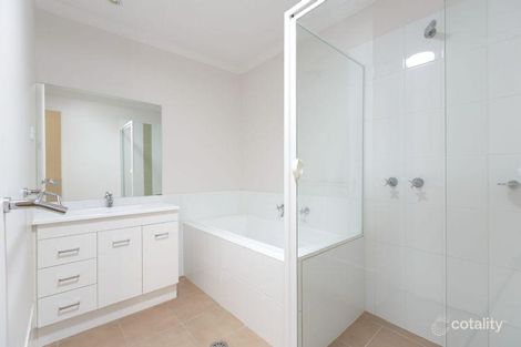 Property photo of 30 James Harrison Street Dunlop ACT 2615