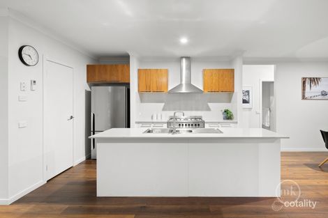 Property photo of 23 Coulthard Crescent Doreen VIC 3754