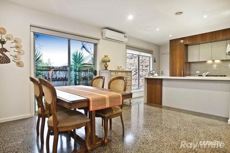 Property photo of 2/22 Hansworth Street Mulgrave VIC 3170