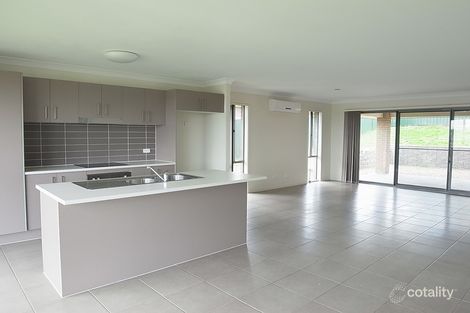 Property photo of 8 Chivers Circuit Muswellbrook NSW 2333