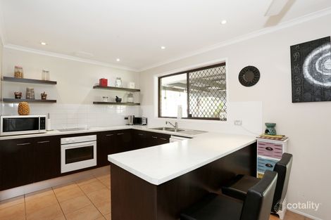 Property photo of 11 Jade Stone Court Carrara QLD 4211