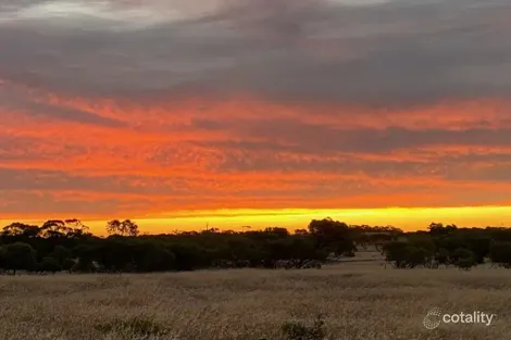 Lot 285 Flinders Hwy, Streaky Bay, SA 5680