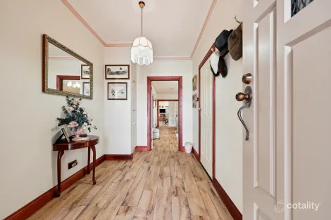 Property photo of 10 Henry Street Encounter Bay SA 5211