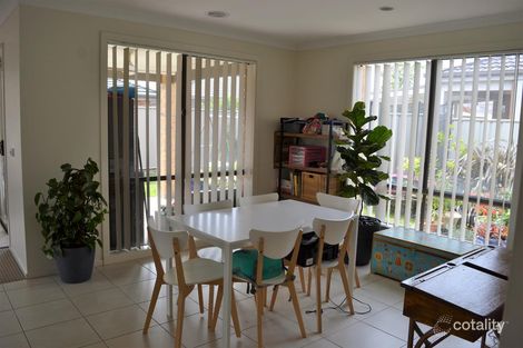 Property photo of 38 Inspiration Circuit Pakenham VIC 3810