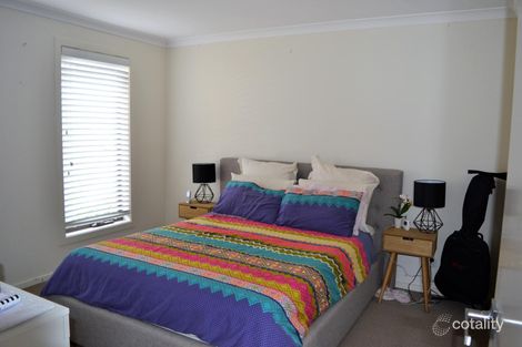 Property photo of 38 Inspiration Circuit Pakenham VIC 3810