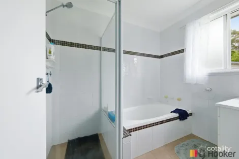 Property photo of 10 Clare Crescent Batehaven NSW 2536