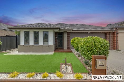 Property photo of 35 Michael Place Point Cook VIC 3030