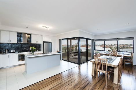 Property photo of 46 Voyager Close Wannanup WA 6210
