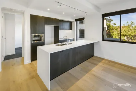 Property photo of 201/24 Norman Crescent Norman Park QLD 4170