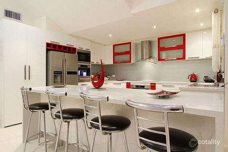 Property photo of 85 Grenda Drive Mill Park VIC 3082