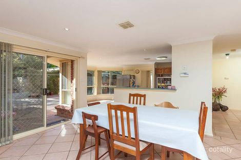 Property photo of 11 Eucalypt Rise Jerrabomberra NSW 2619