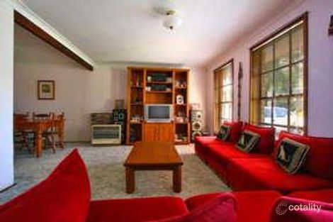 Property photo of 1 Parklands Drive Shellharbour NSW 2529