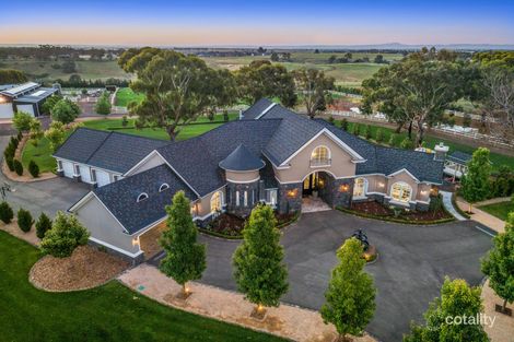 45 Strathtulloh Cct, Strathtulloh, VIC 3338