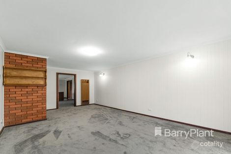 Property photo of 60 Whitehead Grove Rosebud VIC 3939