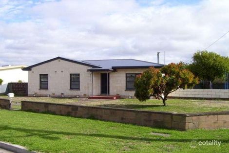 9 Scanlon Ave, Millicent, SA 5280