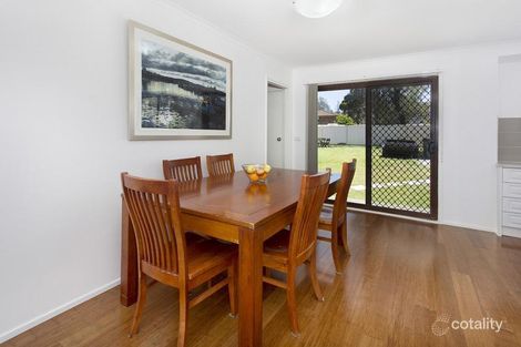 Property photo of 16 Fromholz Crescent Avondale NSW 2530