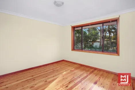 Property photo of 2/25-27 Pioneer Road Bellambi NSW 2518