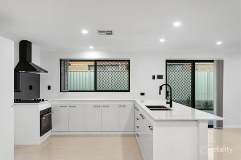 Property photo of 128 St Stephens Crescent Tapping WA 6065