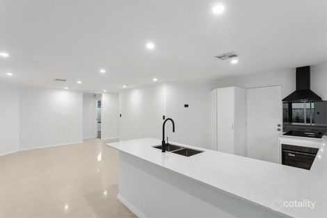Property photo of 128 St Stephens Crescent Tapping WA 6065