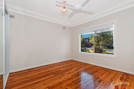 Property photo of 21 Staff Road Unanderra NSW 2526