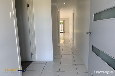 Property photo of 7 Warilla View Blacks Beach QLD 4740