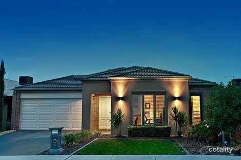 Property photo of 10 Ascent Drive Cranbourne North VIC 3977