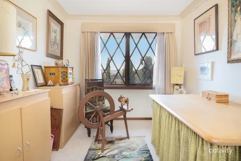 Property photo of 15 Hill Range Crescent Lithgow NSW 2790