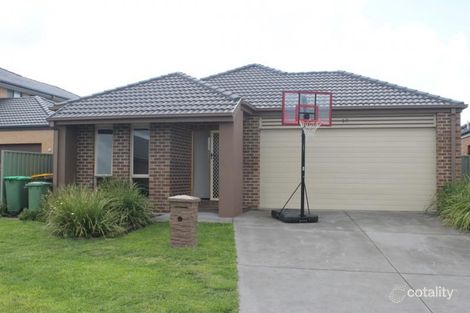 Property photo of 37 Cohens Way Pakenham VIC 3810