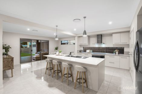 Property photo of 43 Glenora Street Wynnum QLD 4178